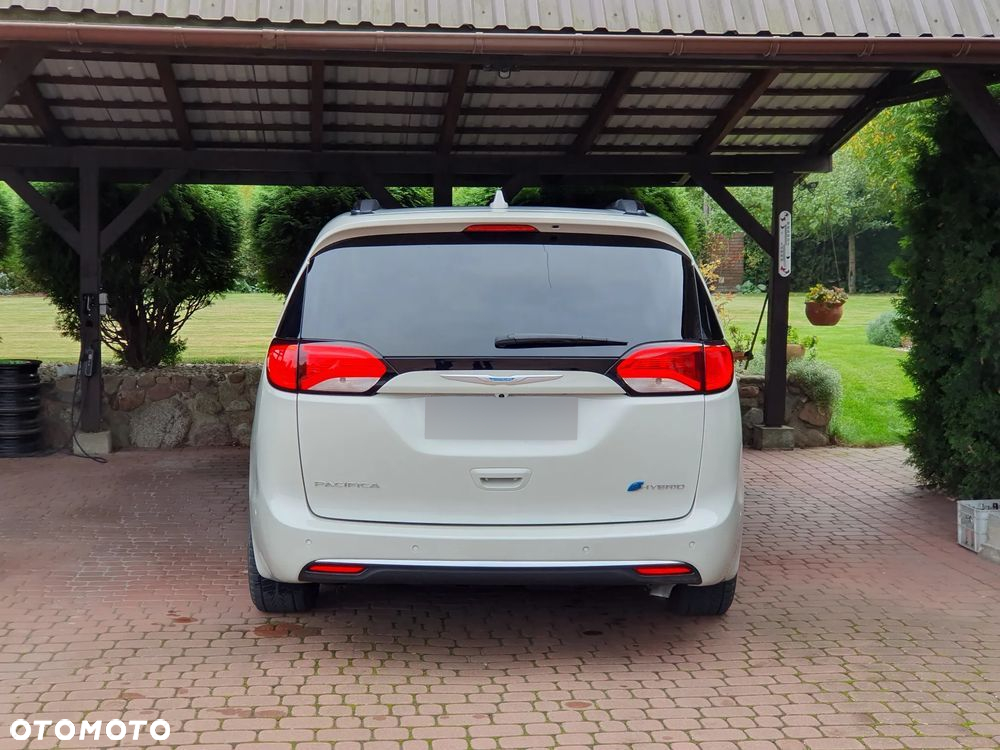 Chrysler Pacifica - 9