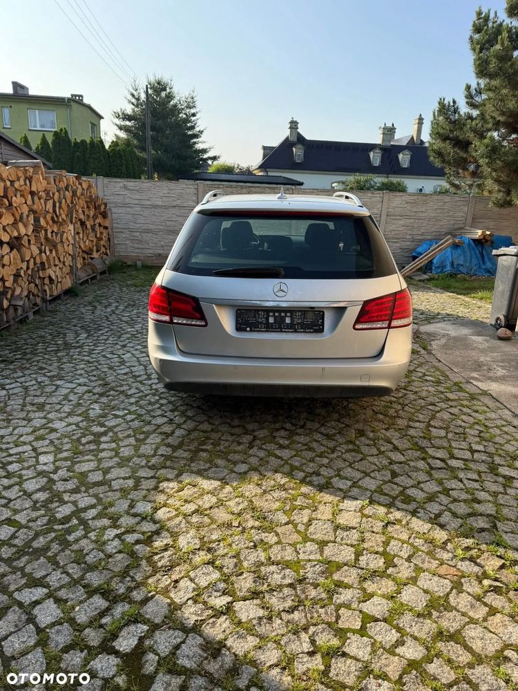 Mercedes-Benz Klasa E 220 BlueTEC 9G-TRONIC Classic - 3