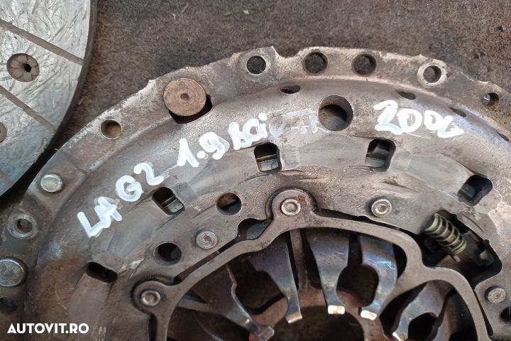 DISC+PLACA AMBREIAJ 1.9DCI 8200023801 302386100 Renault Laguna 2 [200 - 2