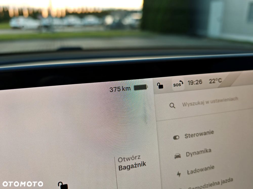 Tesla Model 3 Standard Range Plus - 30
