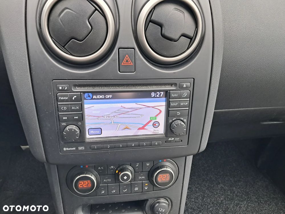 Nissan Qashqai 1.6 dCi DPF tekna - 10