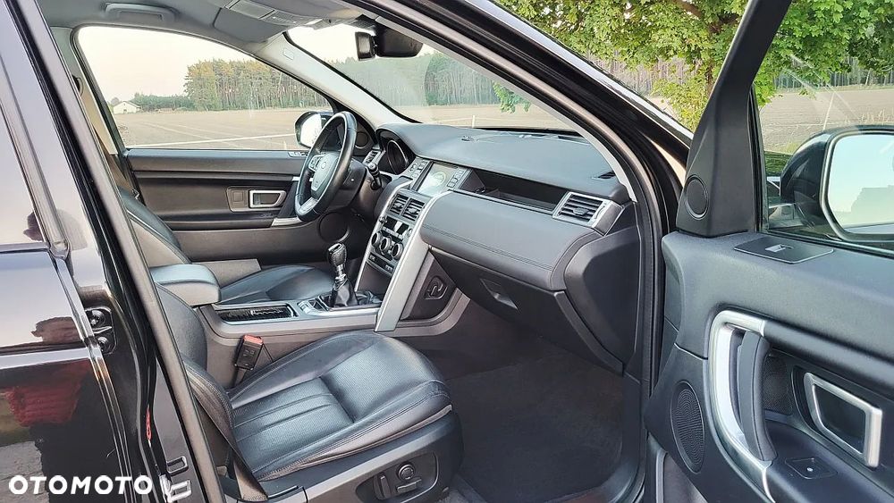 Land Rover Discovery Sport 2.0 D150 R-Dynamic - 22