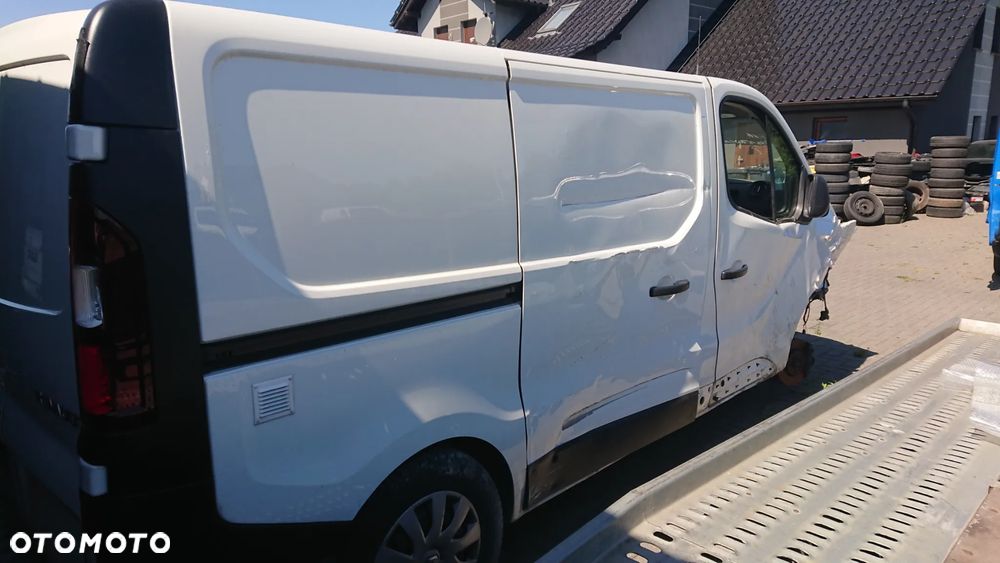 Renault Trafic - 22