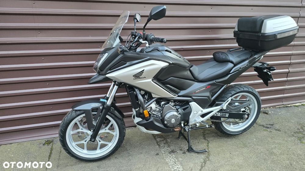 Honda NC - 24