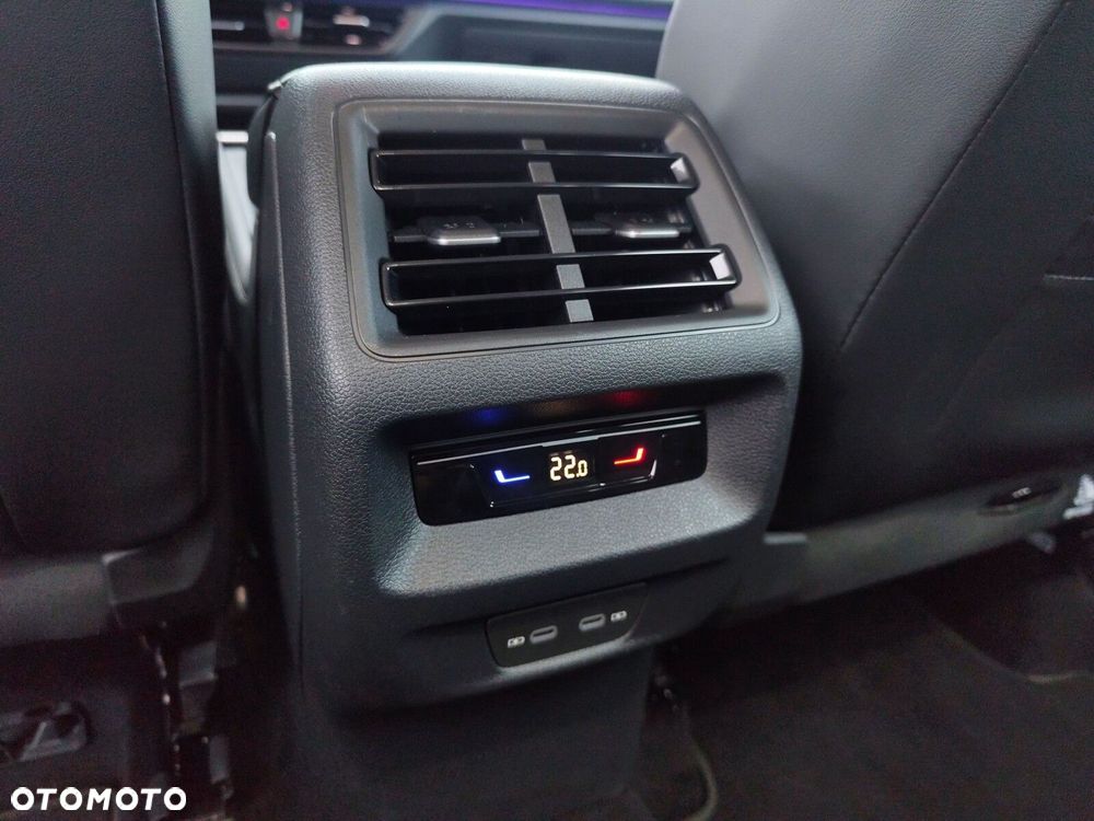 Volkswagen Tayron 1.5 eTSI mHEV Life DSG - 16