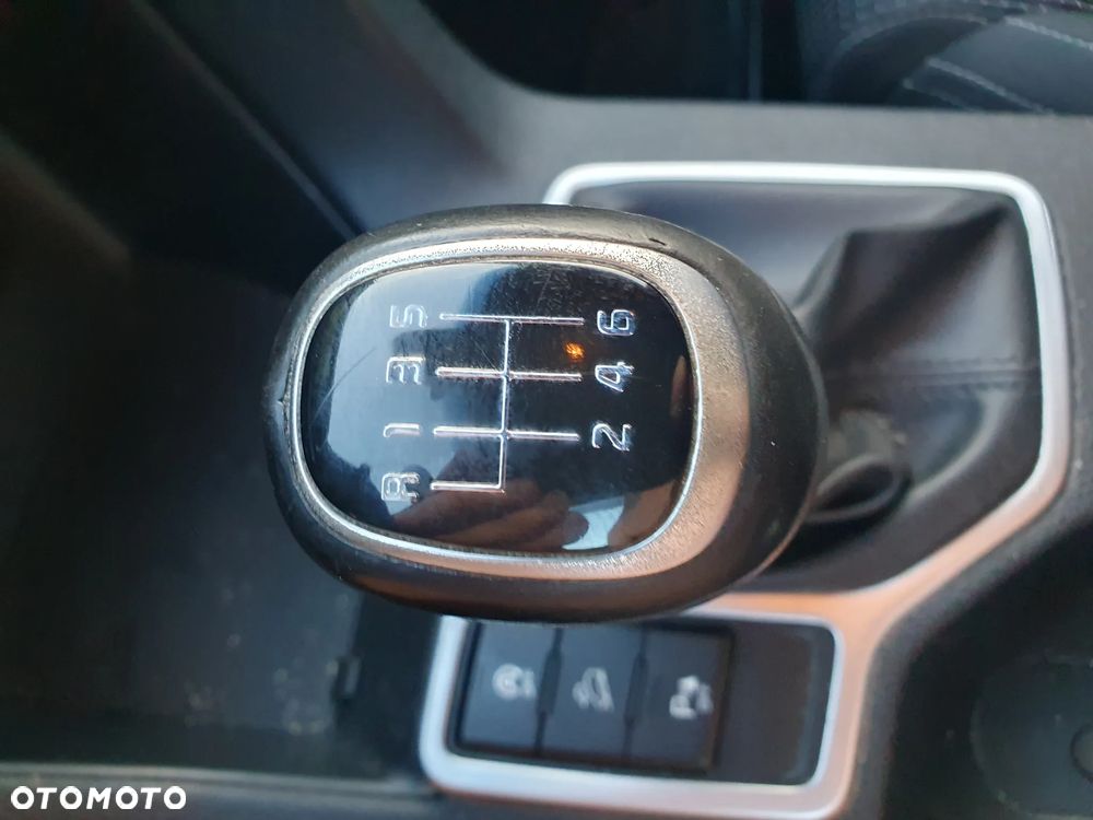 Kia Sportage 1.6 GDI L 2WD - 13