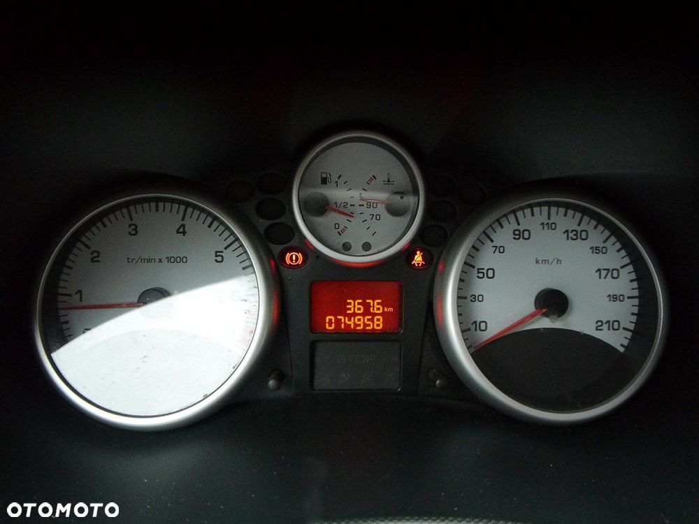 Peugeot 206 plus 1.1 Presence Euro5 - 16