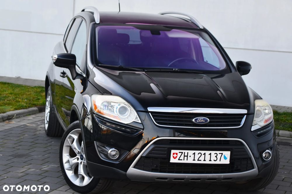 Ford Kuga 2.5 4x4 Titanium - 26