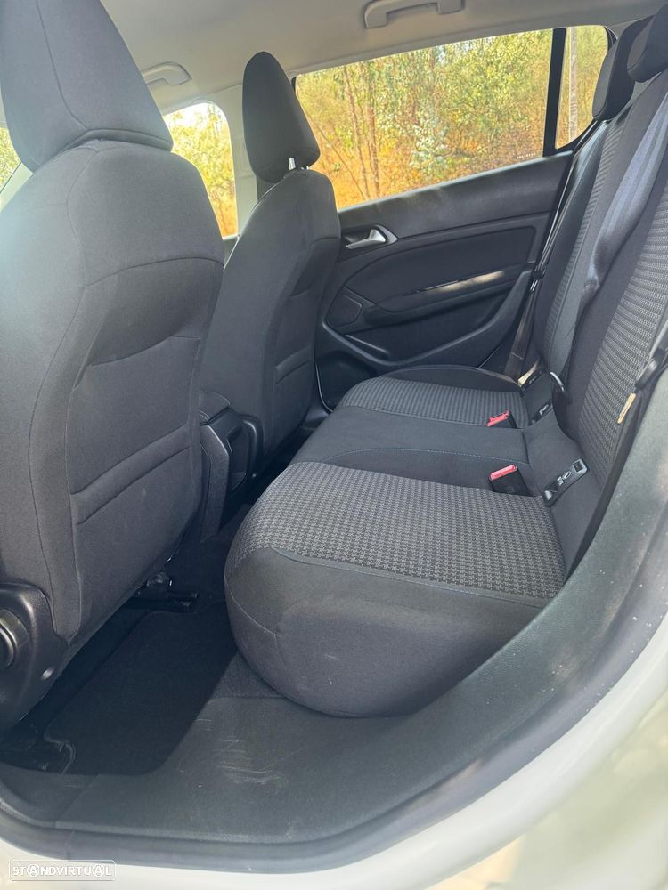 Peugeot 308 1.2 PureTech Style J17 - 14
