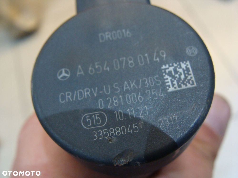 listwa wtryskowanowa 2.2 cdi a6510700495 !! - 3