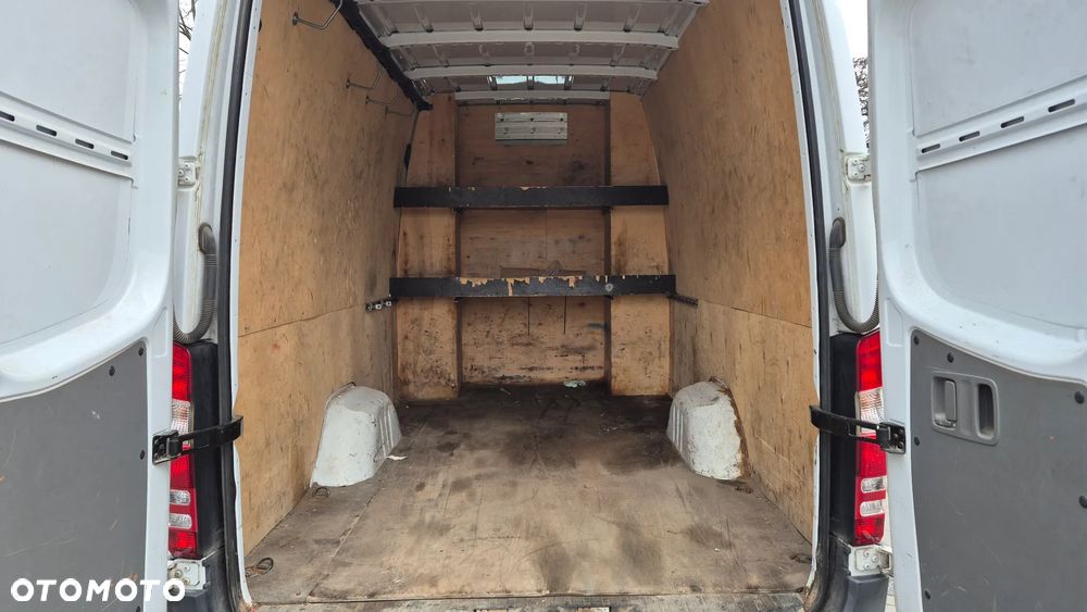 Mercedes-Benz SPRINTER - 8