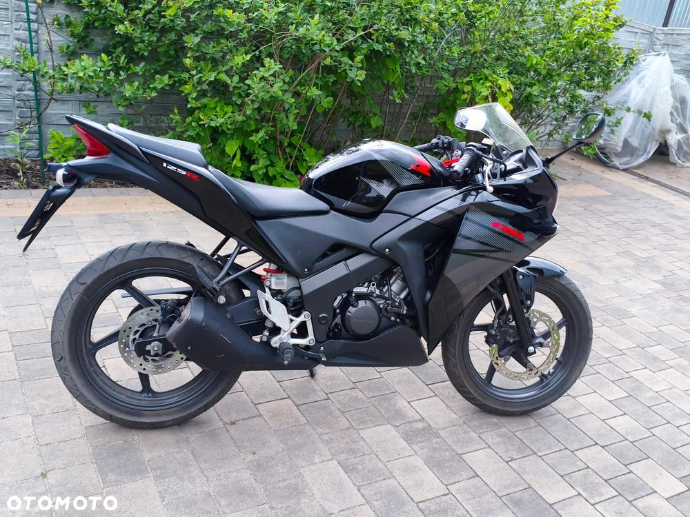 Honda CBR - 13