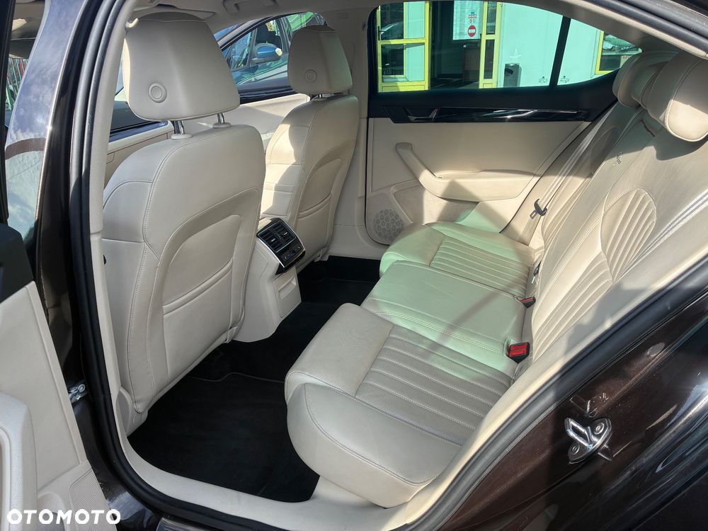 Skoda Superb 1.8 TSI L&K DSG - 11