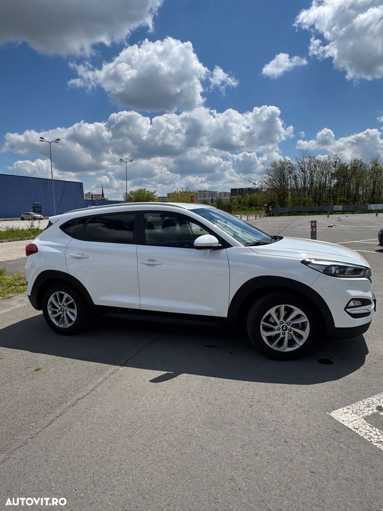 Hyundai Tucson blue 1.6 CRDi 2WD Pure - 15