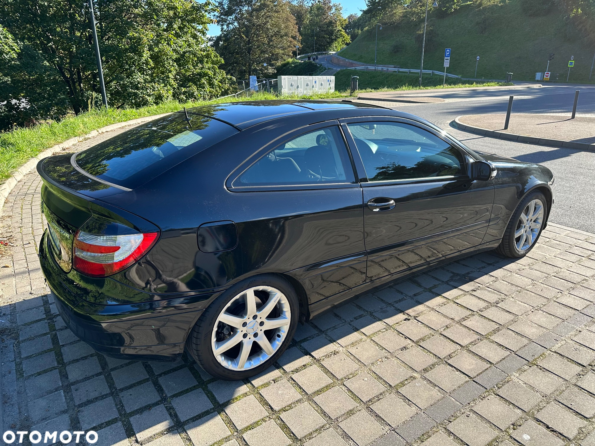 Mercedes-Benz Klasa C 200 Kompressor Sportcoupe Automatik Sport Edition - 3