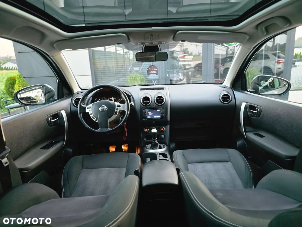 Nissan Qashqai 2.0 360 - 25
