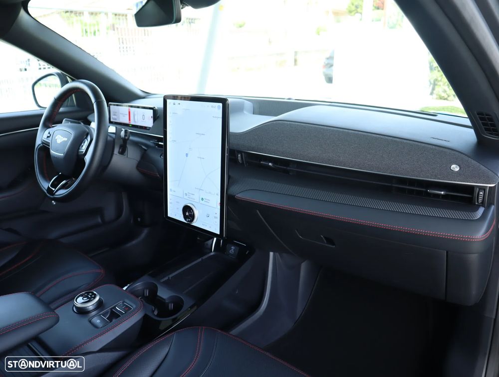 Ford Mustang Mach-E AWD PREMIUM - 5