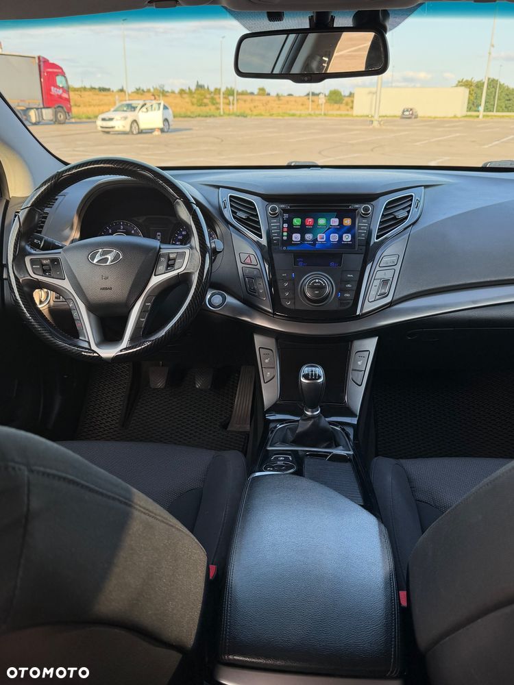 Hyundai i40 1.7 CRDi Comfort + - 15