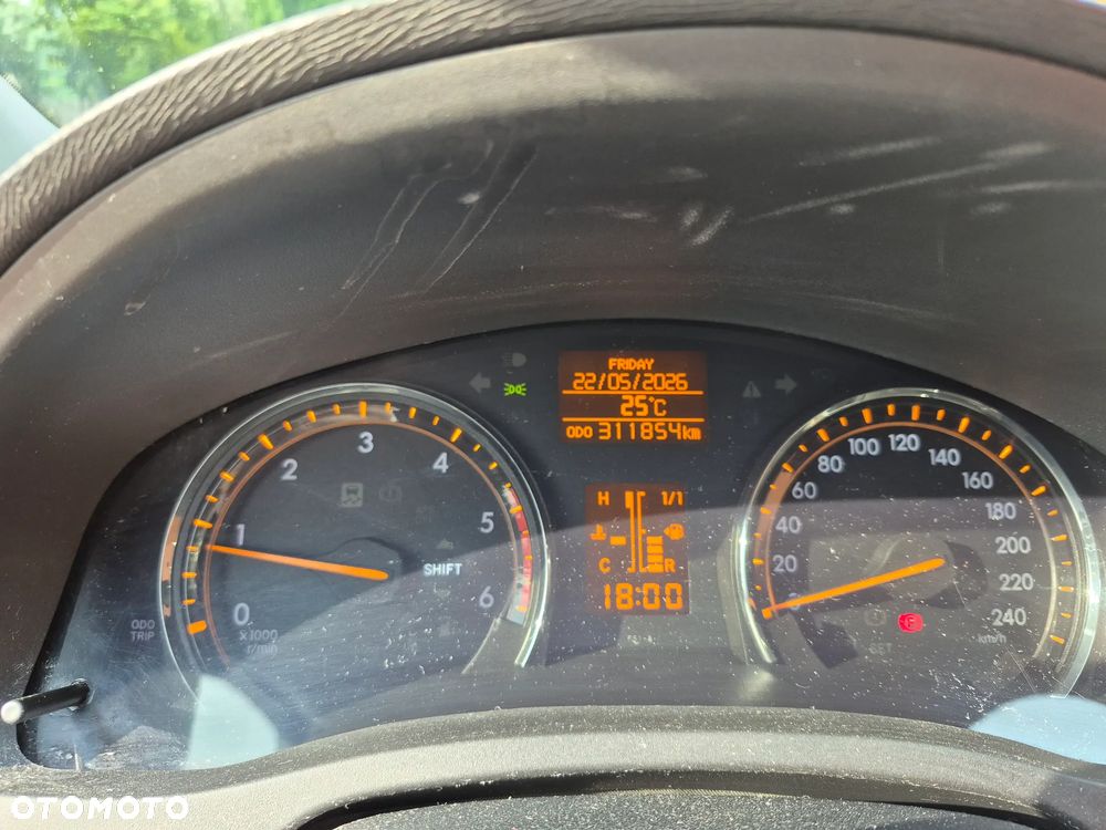 Toyota Avensis 2.2 D-4D Platinium - 9