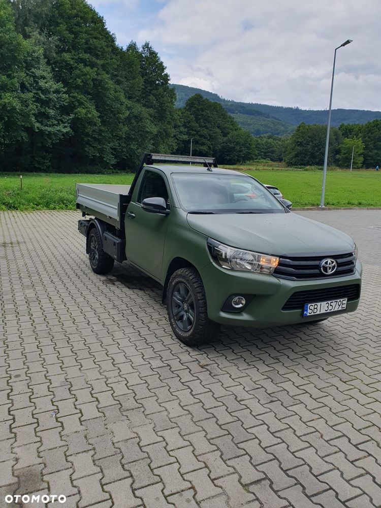 Toyota Hilux 2.4 D-4D Single Cab DLX 4x4 - 1