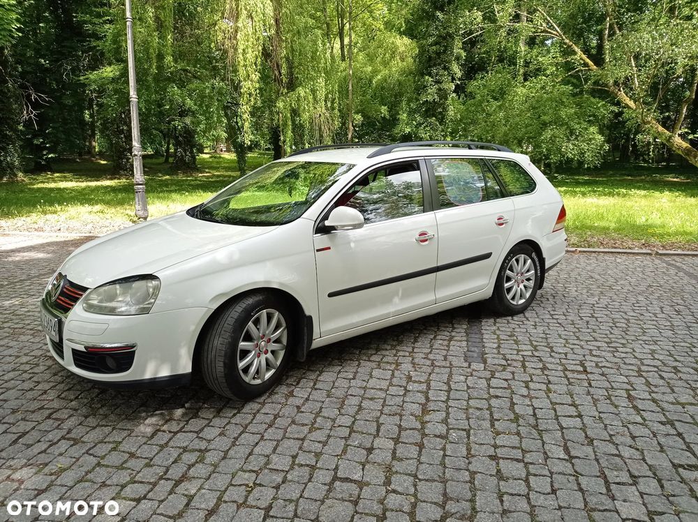 Volkswagen Golf 2.0 TDI Comfortline - 12