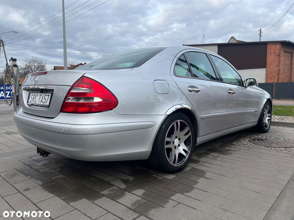 Mercedes-Benz Klasa E 220 CDI Classic - 3