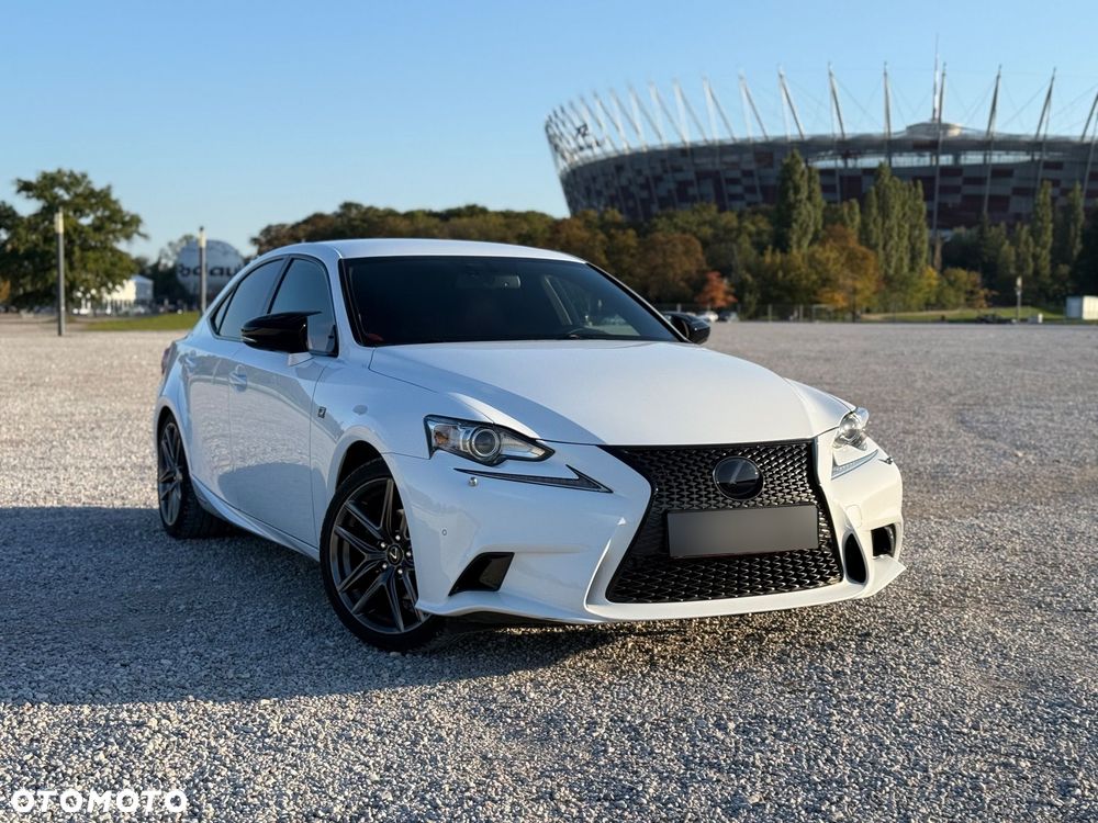Lexus IS - 2