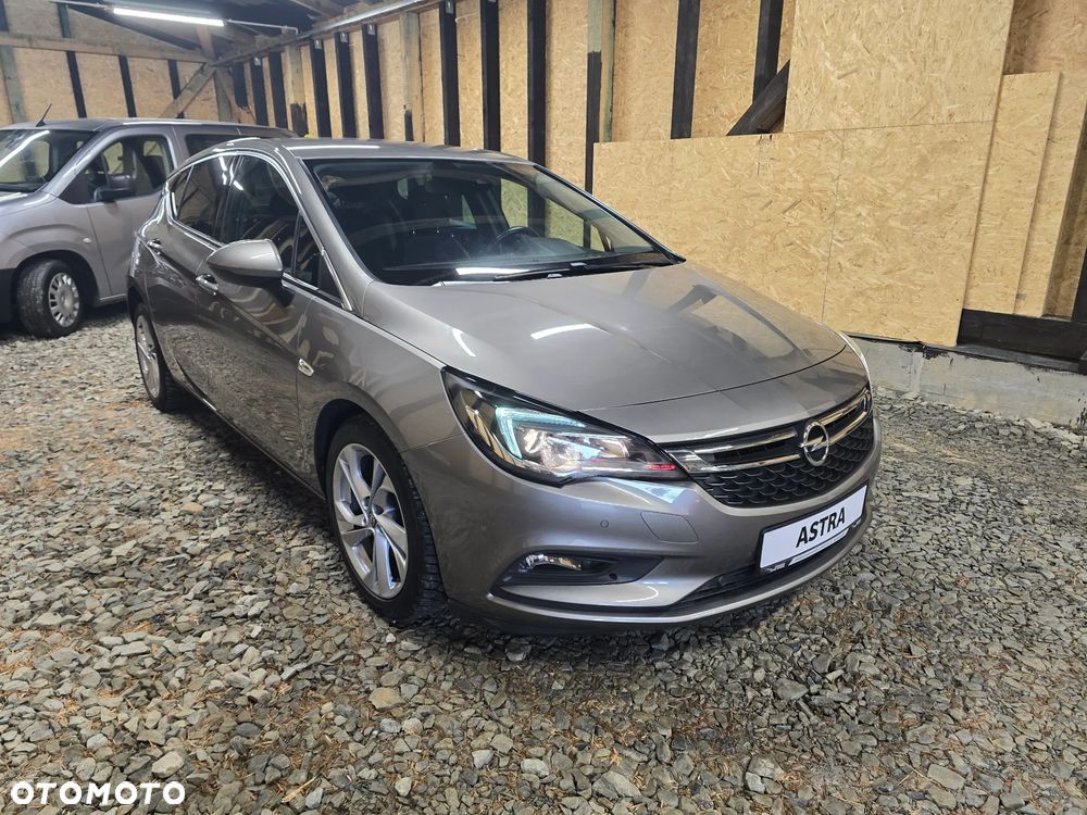 Opel Astra V 1.6 CDTI Dynamic S&S - 9