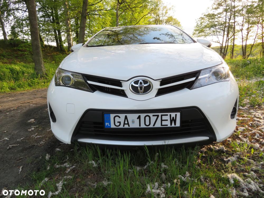 Toyota Auris 1.4 D-4D Active - 5