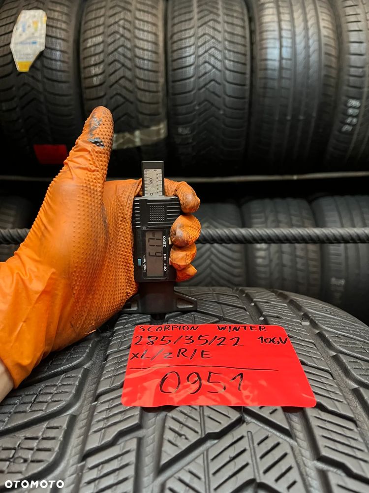 285 35 22 Pirelli Scorpion Winter 106 V XL 1szt. - 4