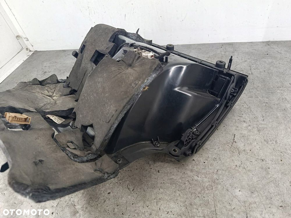 SCHOWEK PASAŻERA AUDI A4 B7 8E1857035C - 5