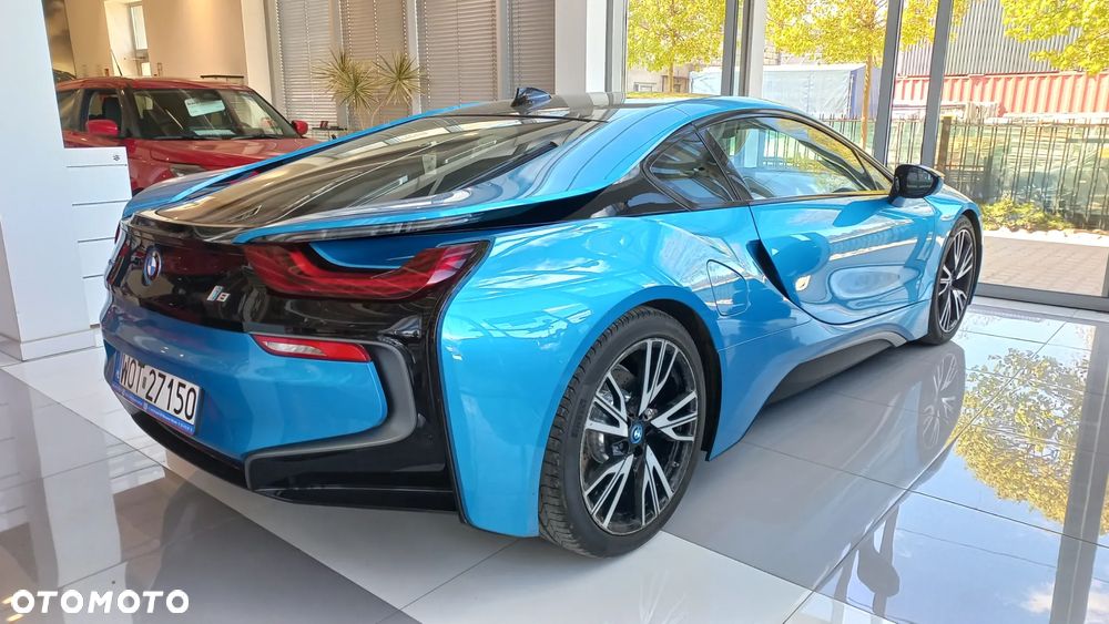 BMW i8 - 8