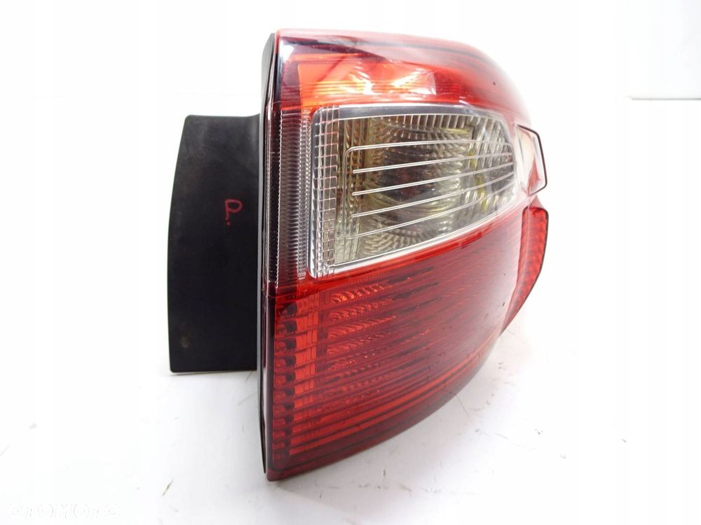 lampa prawy tył ford c-max mk2 - 2