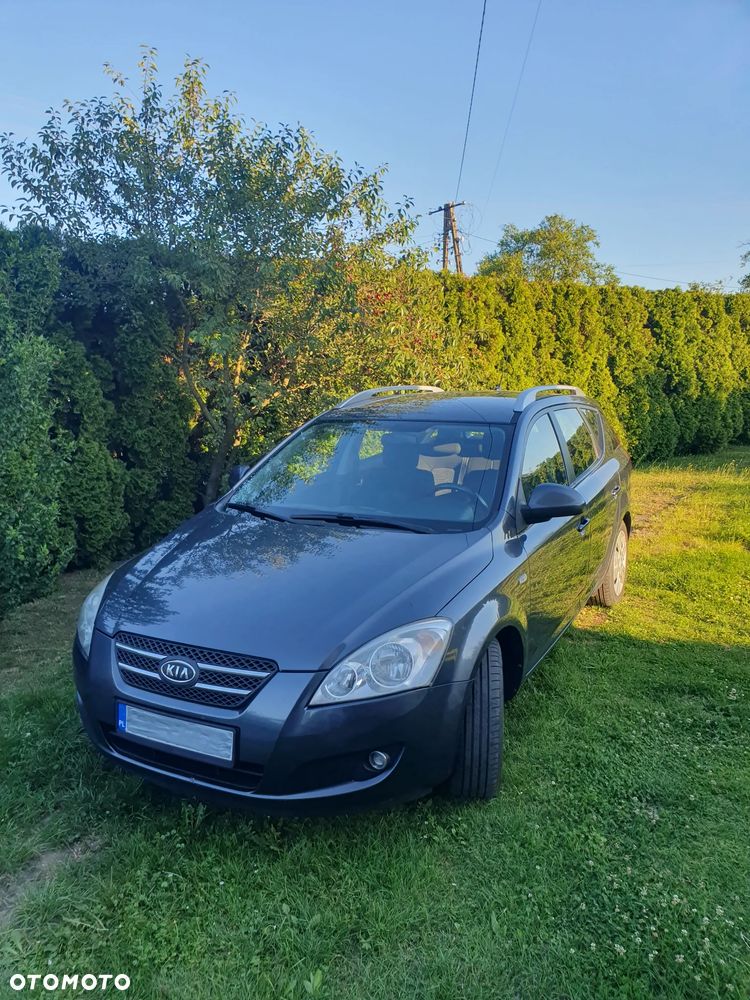 Kia Ceed 1.6 CRDi LX - 1