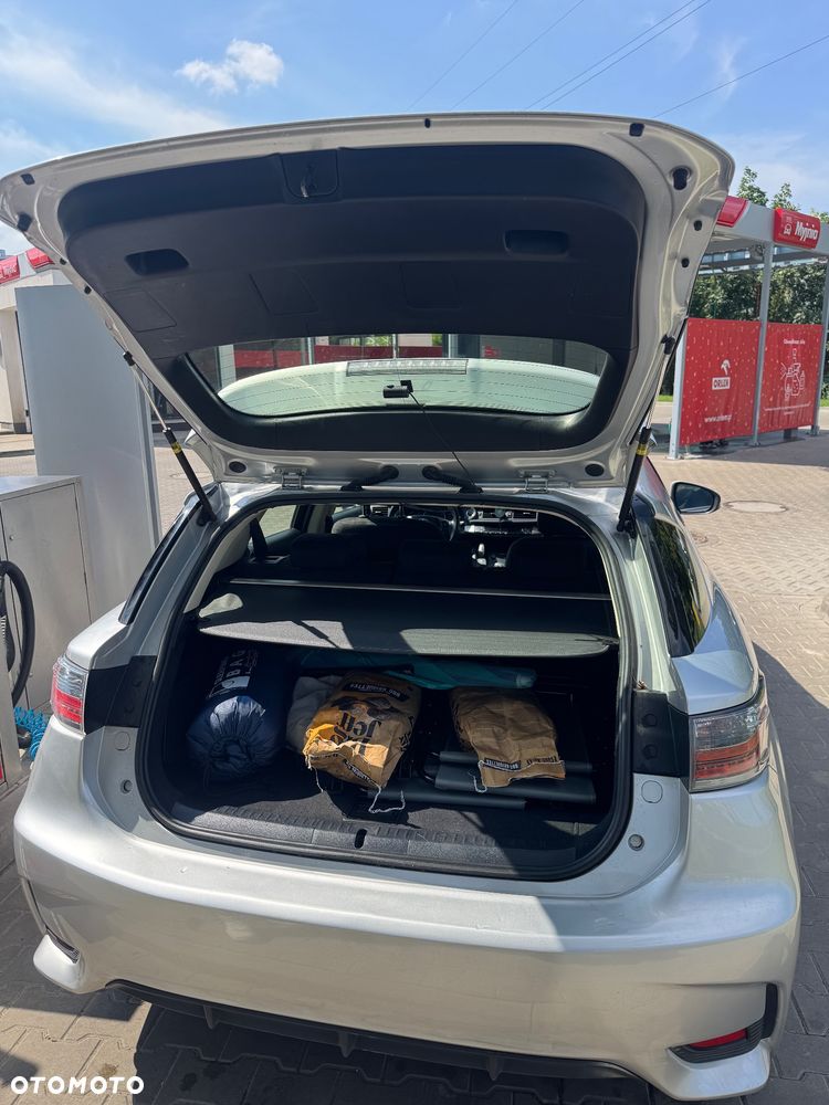 Lexus CT Standard - 14