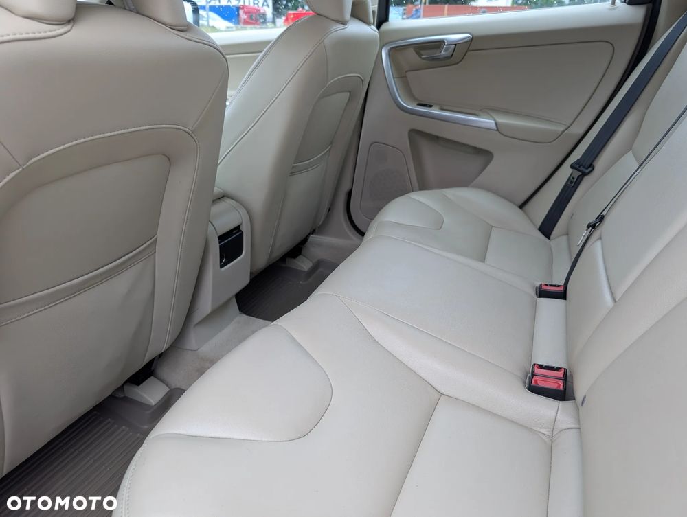Volvo XC 60 D4 Drive-E Summum - 21