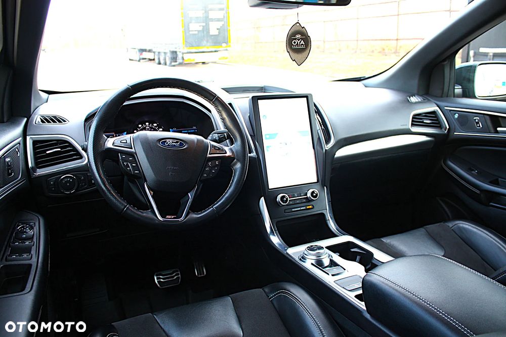 Ford Edge - 12