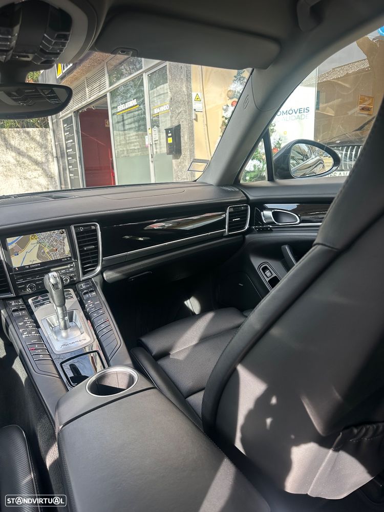 Porsche Panamera Platinum Edition - 13