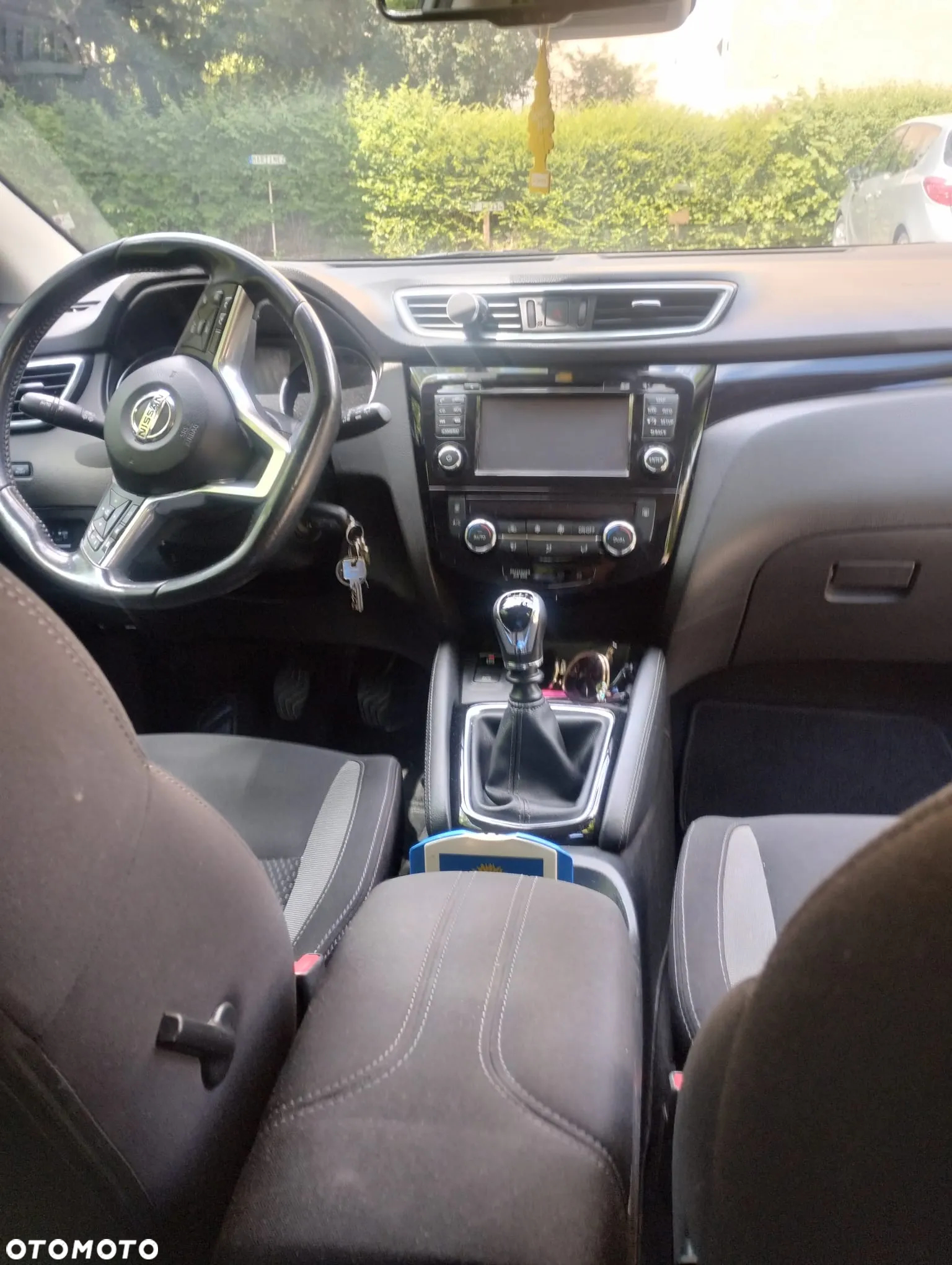 Nissan Qashqai 1.5 dCi N-Connecta - 10