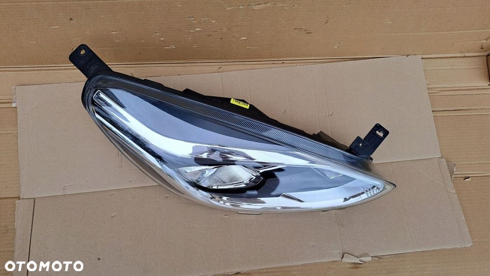 FORD FIESTA MK8 PRAWA LAMPA SOCZEWKA PRZEDNIA h1bb13w029ce UŻYWANA - 4