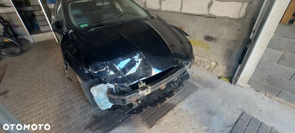 Ford Fusion - 1