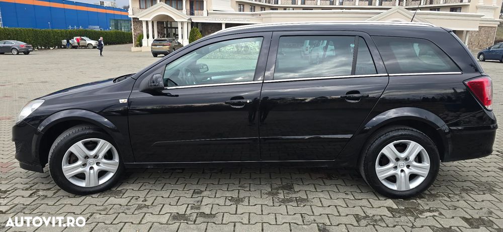 Opel Astra 1.6 Caravan - 2