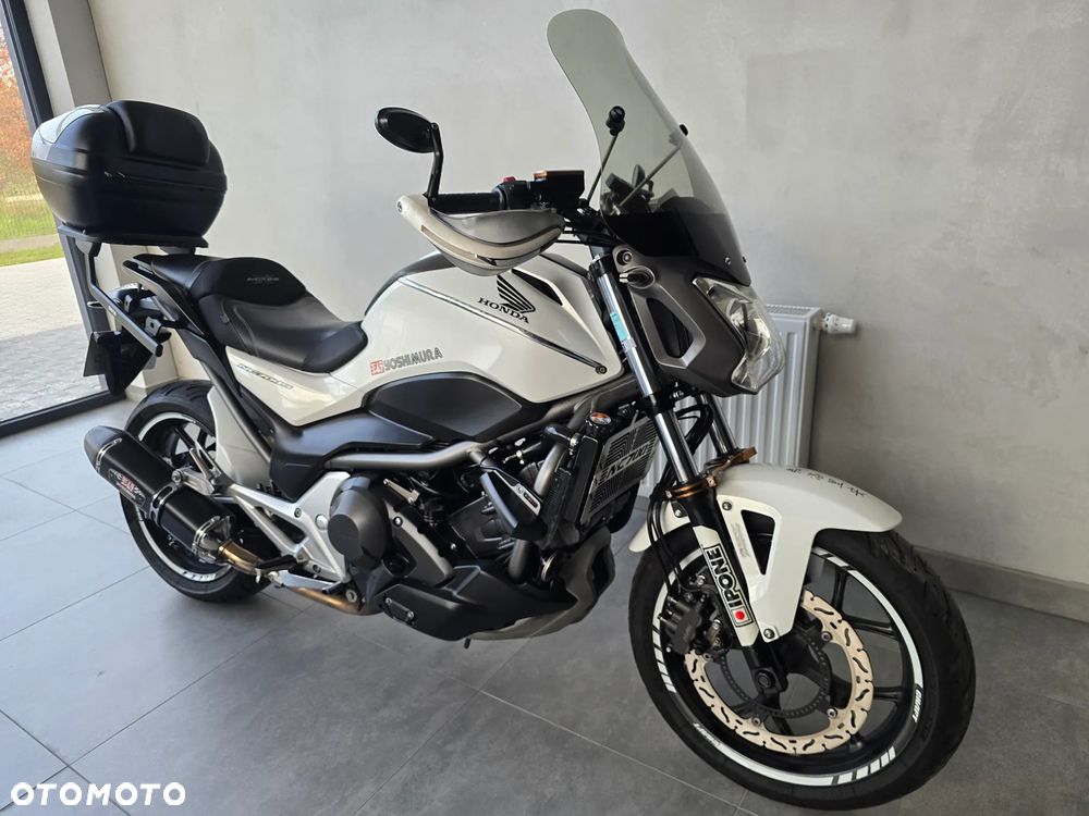 Honda NC - 26