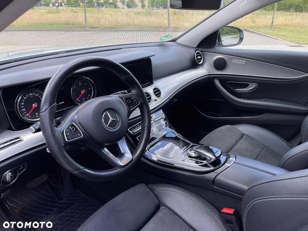 Mercedes-Benz Klasa E 220 d 9G-TRONIC Avantgarde - 8
