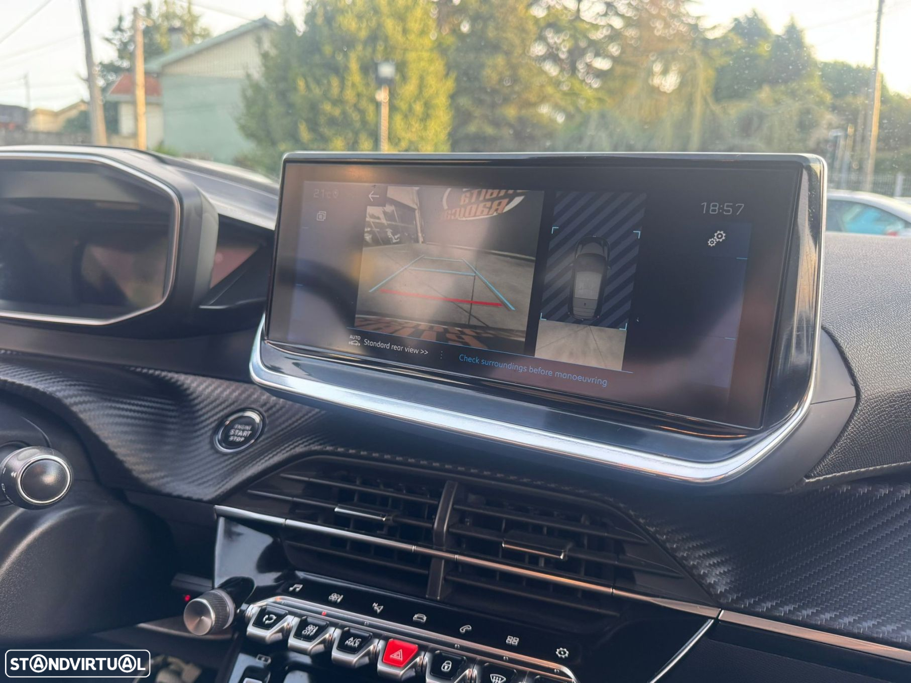 Peugeot 208 1.2 PureTech Allure Pack - 6