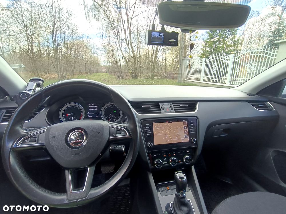 Skoda Octavia 2.0 TDI Ambition DSG - 12