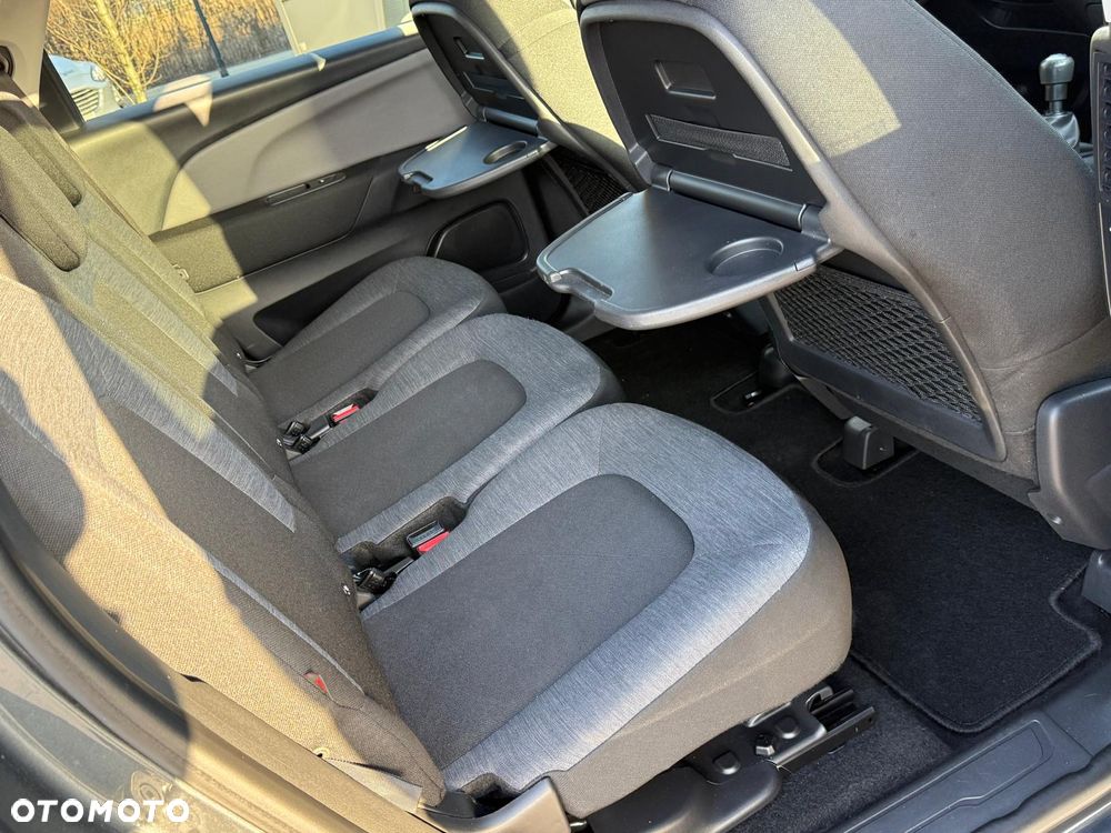 Citroën C4 Picasso - 16