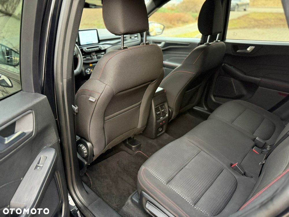 Ford Kuga 1.5 EcoBoost ST-LINE X - 22