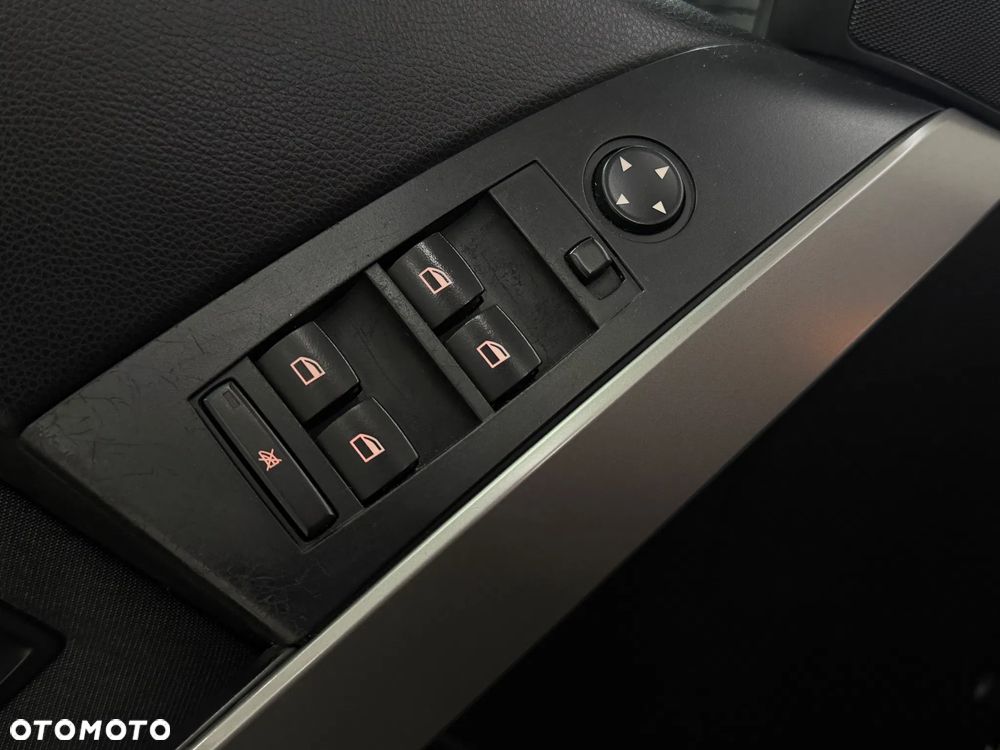 BMW Seria 5 - 32