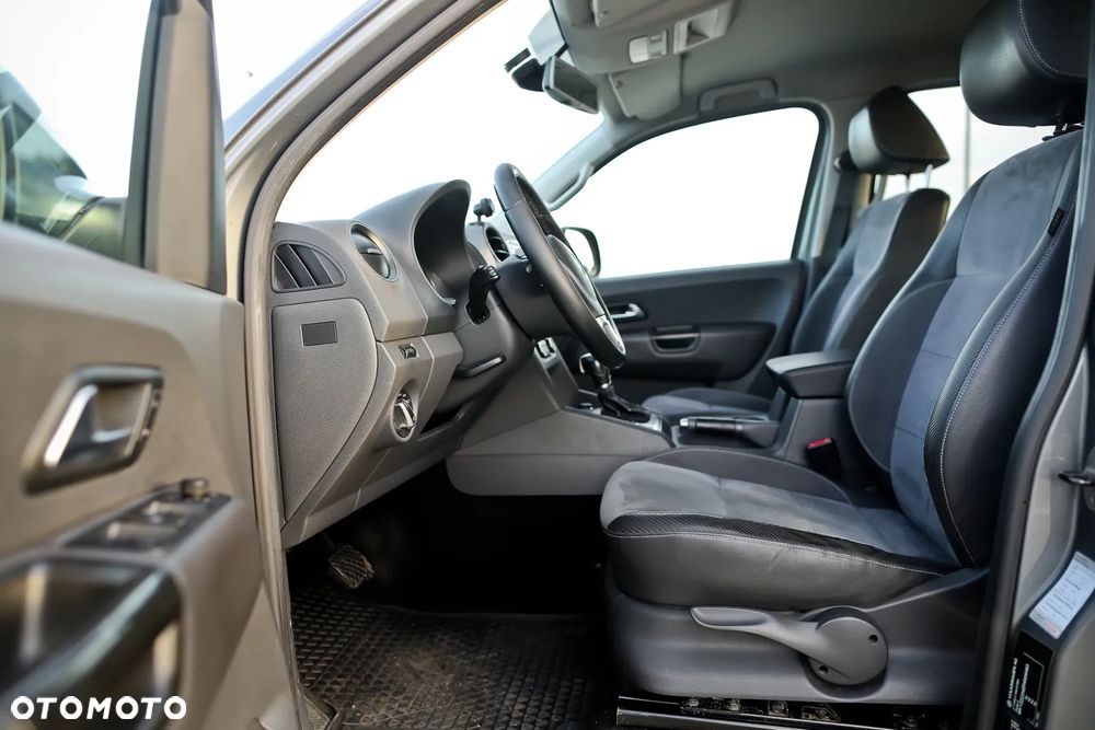 Volkswagen Amarok 2.0 BiTDI Autm Dark Label - 19